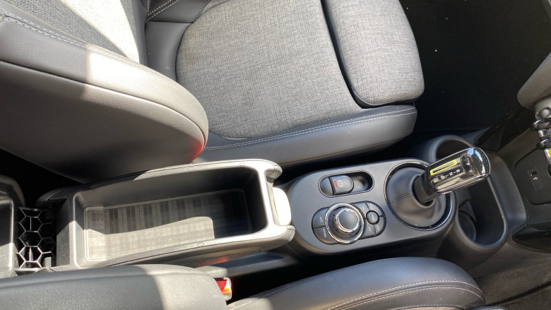 MINI Hatchback 135kW Cooper S Level 2 33kWh 3dr Auto Electric Hatchback